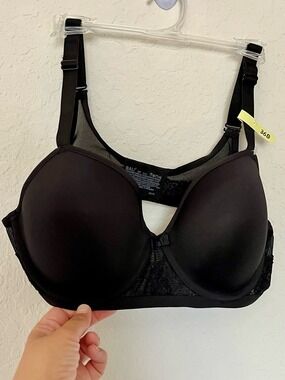 Bali One Smooth U Ultra Light Spacer Bra Black 36B Lace Accent Underwire NEW